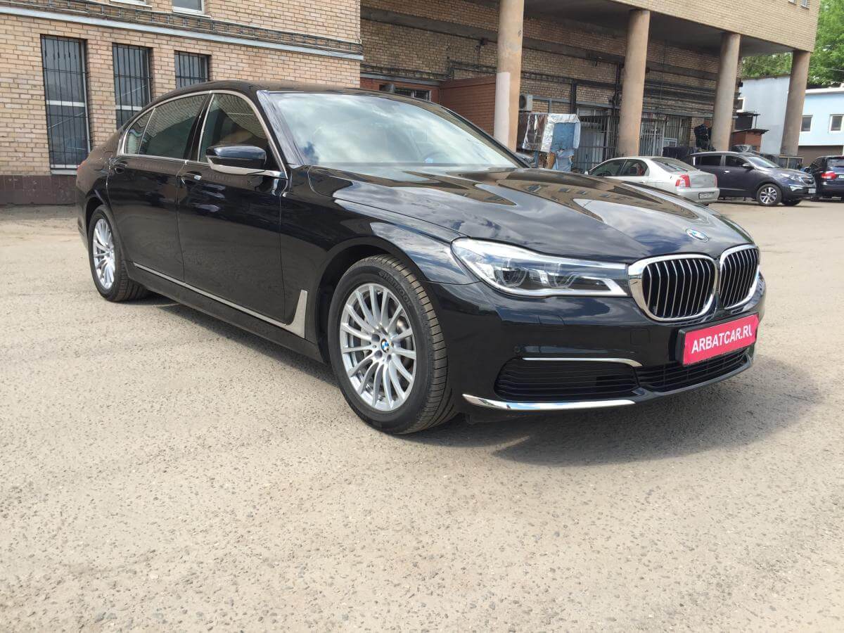 BMW 7 (G12) Long