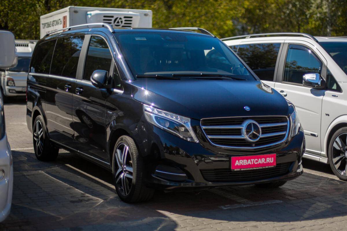 Mercedes V-class