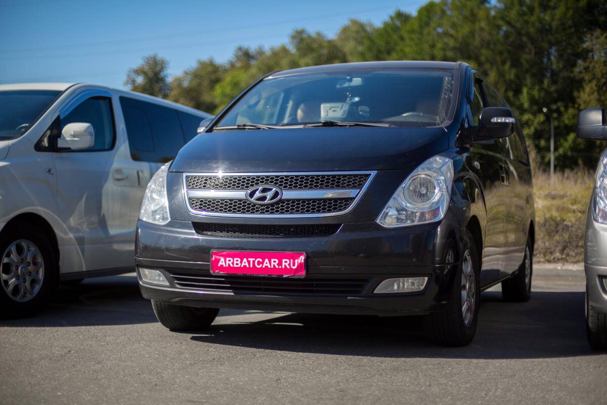 Hyundai Grand Starex